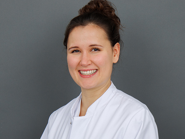 CSJ_mitarbeiterbilder_Fahn-Maria.jpg CSJ_mitarbeiterbilder_Fahn-Maria.jpg