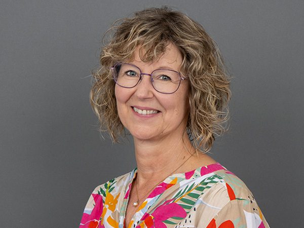 CSJ_mitarbeiterbilder_Scharrer-Doris.jpg CSJ_mitarbeiterbilder_Scharrer-Doris.jpg