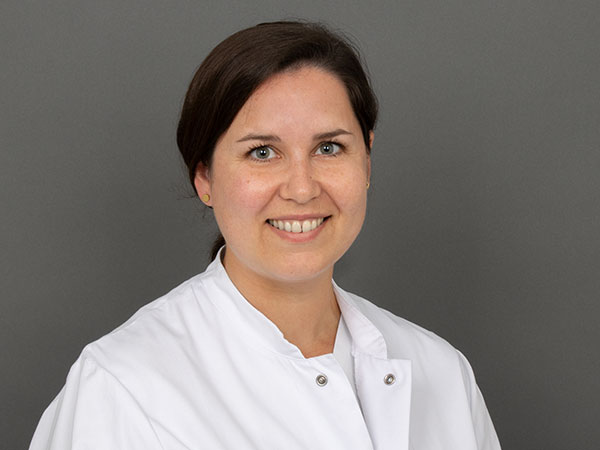 CSJ_mitarbeiterbilder_franziska-kerschbaum.jpg CSJ_mitarbeiterbilder_franziska-kerschbaum.jpg