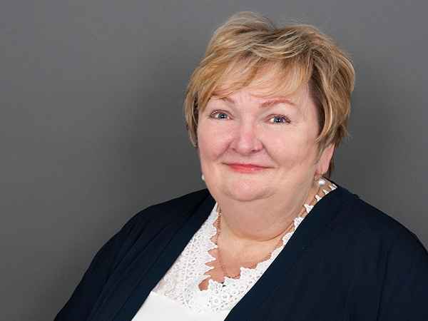 CSJ_mitarbeiterbilder_anita-winterstetter.jpg CSJ_mitarbeiterbilder_anita-winterstetter.jpg
