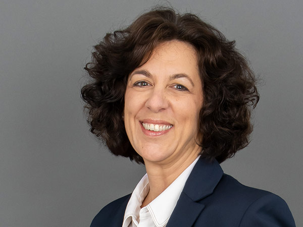 CSJ_mitarbeiterbilder_bianca-dotzer.jpg CSJ_mitarbeiterbilder_bianca-dotzer.jpg