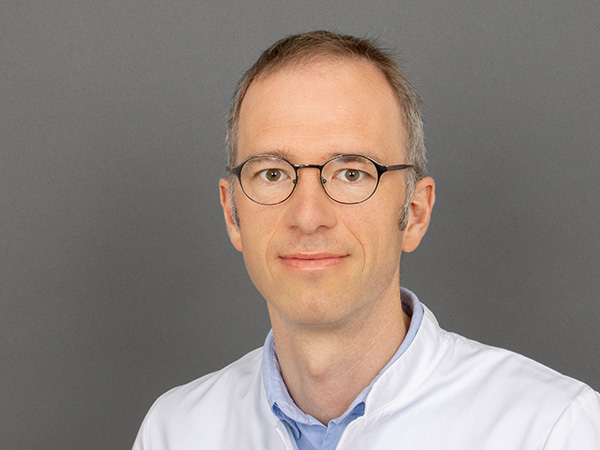 CSJ_mitarbeiterbilder_christoph-eckstein.jpg CSJ_mitarbeiterbilder_christoph-eckstein.jpg
