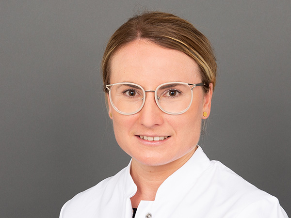 CSJ_mitarbeiterbilder_madeleine-hetterich.jpg CSJ_mitarbeiterbilder_madeleine-hetterich.jpg