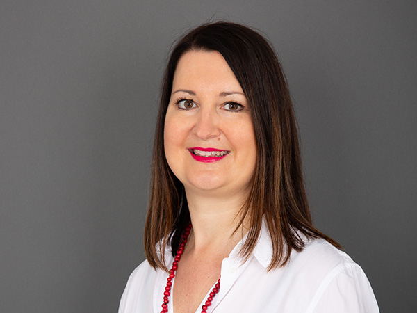 CSJ_mitarbeiterbilder_michaela-winkler.jpg CSJ_mitarbeiterbilder_michaela-winkler.jpg