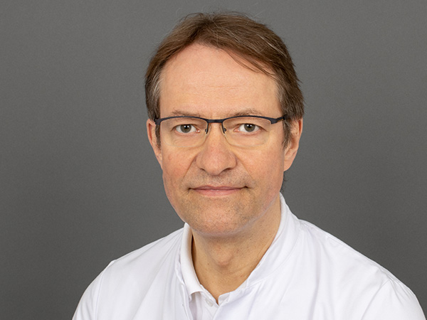 CSJ_mitarbeiterbilder_peter-sauer.jpg CSJ_mitarbeiterbilder_peter-sauer.jpg